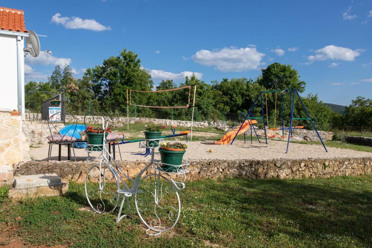Holiday Home Sego With Private Pool Veliki Brocanac ภายนอก รูปภาพ